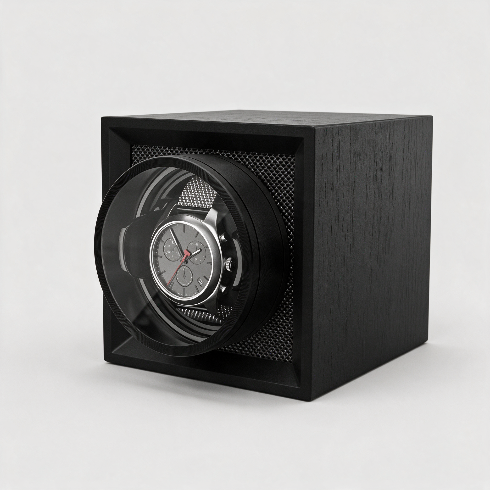 Solstane single watch winder - three-quarter angle view
